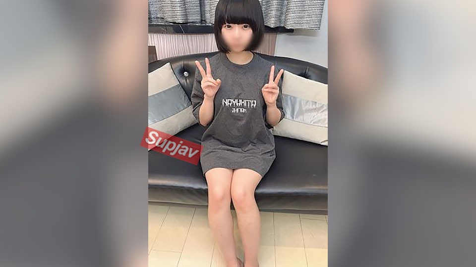 FC2PPV 4476344 Major\.Before Debut. Moe-Chan In Her Simple, Unrefined Days♪ She’s Short, About 150cm Tall. Her Body Is Pounded With A Raw Dick And She Spasms With Pleasure♡