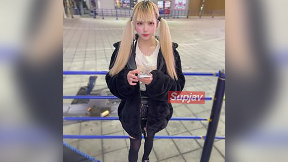 FC2PPV 4655669 *1680pt Only Today [Exposing] A G-Cup Tax Evading Cafe Girl Who Is A First-Time Streetwalker At Okubo Park. Her Rotten Attitude Of Looking Down On Society Is So Sad That She Is Impregnated With A POV Video.