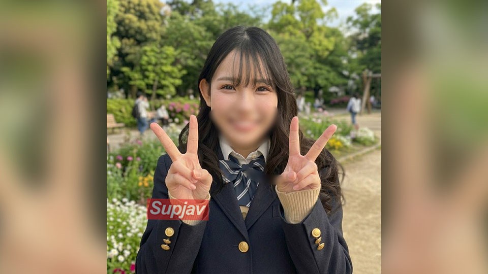 FC2PPV 4875309 Shocking!! Almost No Prior Experience With Men! A Trendy Beauty Who Went Viral On Social Media Gets Off Like Crazy With A Huge Cock And Raw Sex!